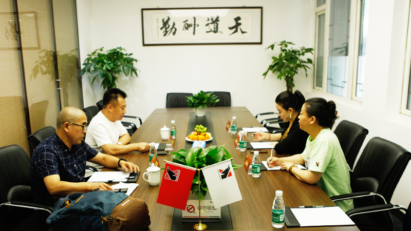 热烈欢迎烟台博士达集团董事长张朋义先生再次莅临鲲澎（中国）洽谈合作